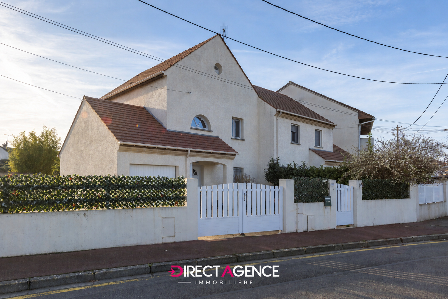 61688361a-18169.jpg